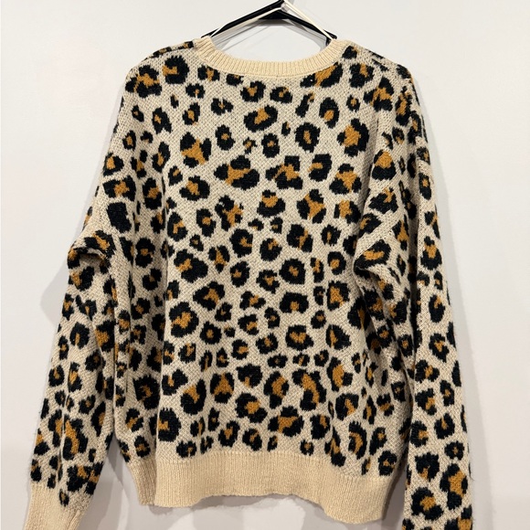 Knox Rose Animal Print Crew Neck Sweater - Tan and Black - Picture 2 of 3